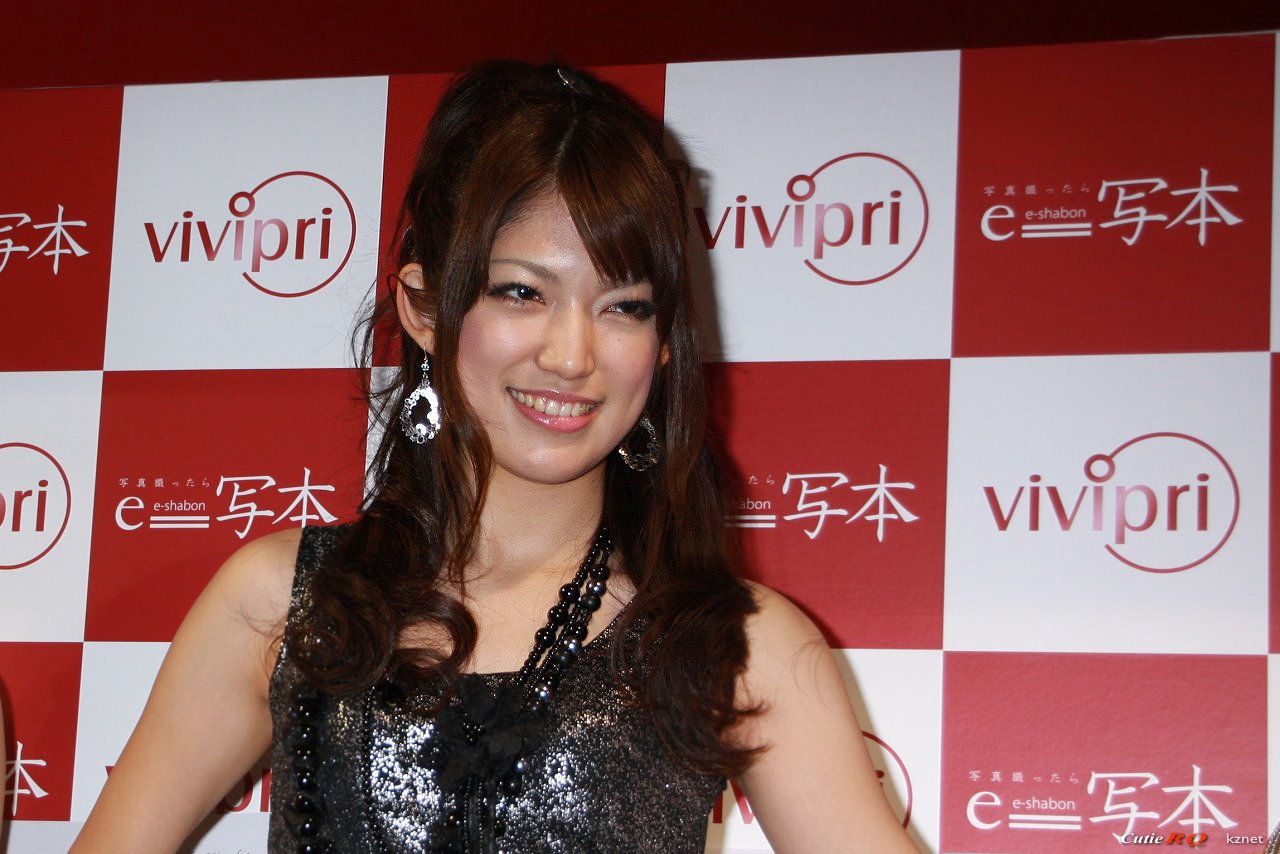 CP+2012 vivipri 望月芹名さん